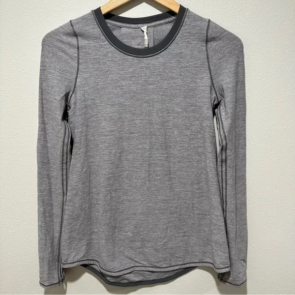 Lululemon Tuck and Flow Top - Picture 3 of 12